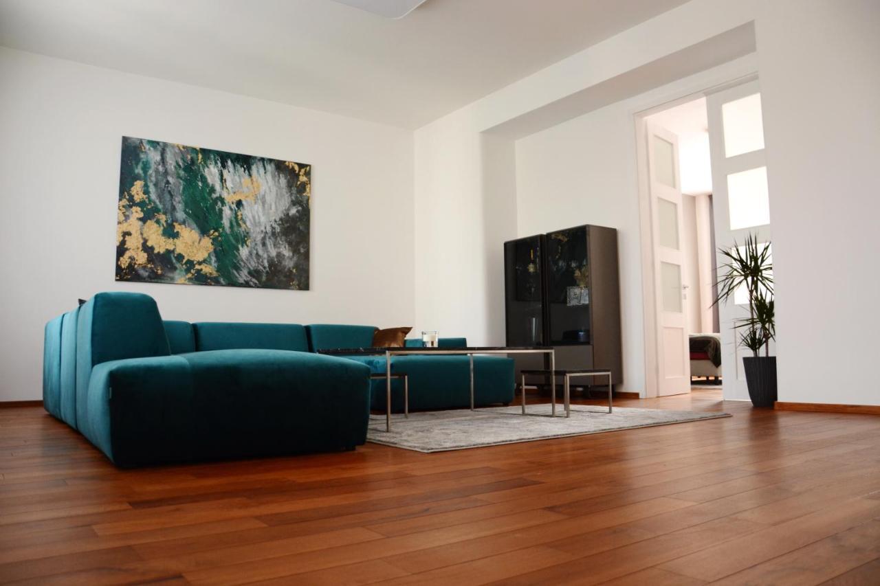 Premium Apartment Near Banska Bystrica Square With Two Big Bedrooms Εξωτερικό φωτογραφία
