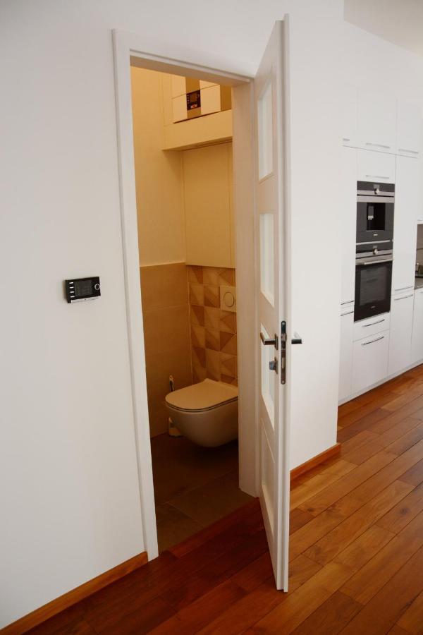 Premium Apartment Near Banska Bystrica Square With Two Big Bedrooms Εξωτερικό φωτογραφία