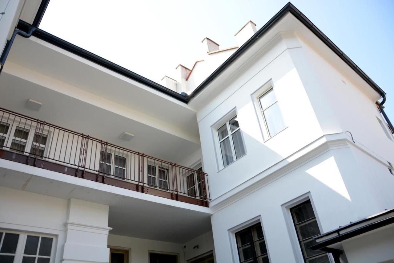 Premium Apartment Near Banska Bystrica Square With Two Big Bedrooms Εξωτερικό φωτογραφία
